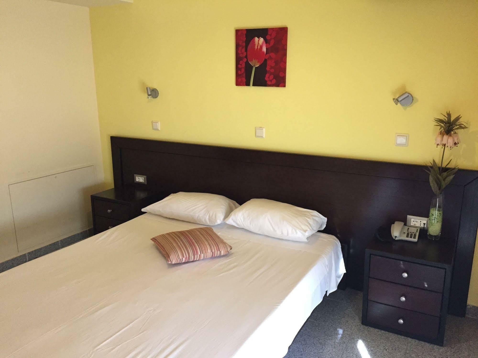 Comfort Aparthotel 2*