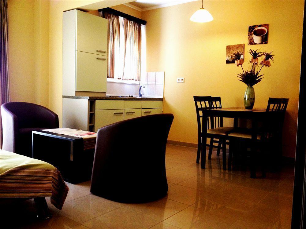 Ξενοδοχείο με διαμερίσματα Comfort 2*
